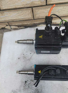 拆机机器人迈信抱闸电机4台，型号：130MSL04820MZ