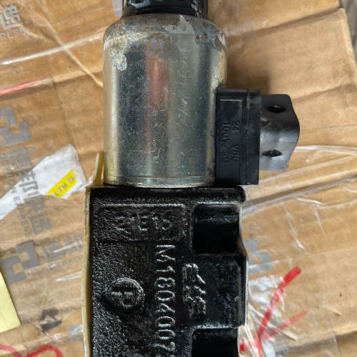 布雷维尼电磁阀AD3E17EM