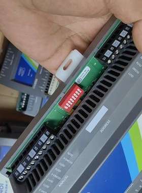 江森MS-FAC3613-0有6只，单价1300一只，IOM