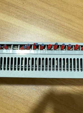 出一台几乎全新的Allen-Bradley MicroLog