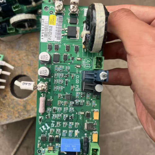 AB罗克韦尔板卡  80190-520-01-R 9新 包好