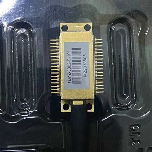 新飞通TLMZV-3002-C-101-BUY C波段可调谐