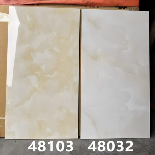 广东佛山通体中板400x800瓷砖玉石黄色厨房卫生间防污暖色系墙砖