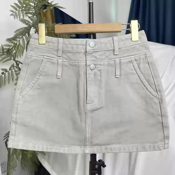 High-Waisted Denim Short Skirt for Women 2026 New American Retro Style Hot Girl Petite A-Line Hip-Hugging Skirt