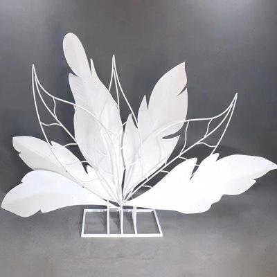 厂家新款婚庆用品一代天骄婚庆摆件礼堂装饰铁艺羽毛屏风