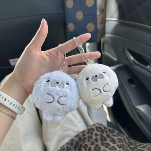 海豹团团毛绒钥匙扣 蓝白灰花海豹团子挂件 治愈系星星挂链 包包