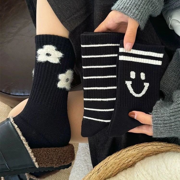 黑色厚袜子女中筒袜秋冬季保暖袜