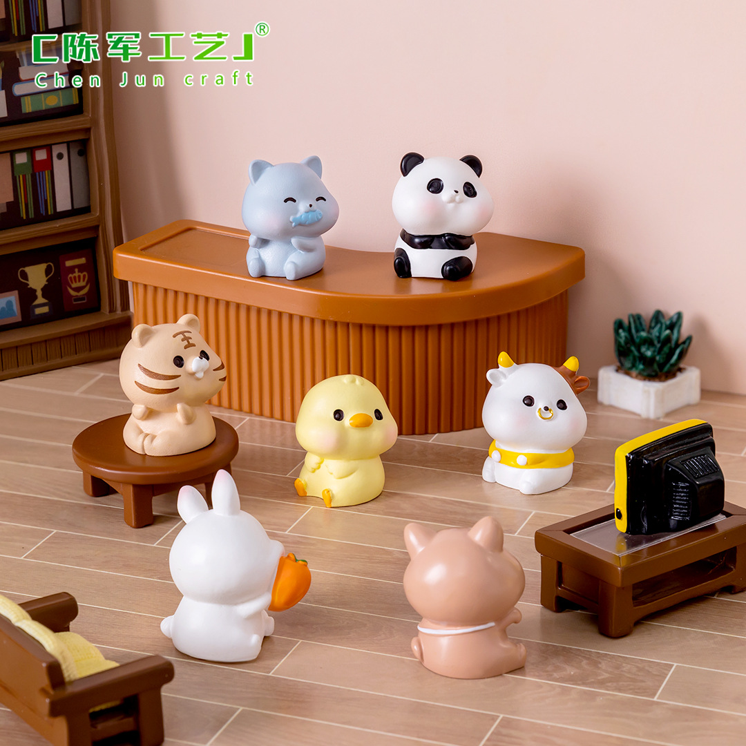 可代加工微景观创意可爱熊兔猫狗鸭子小动物公仔装饰品配件汽车桌