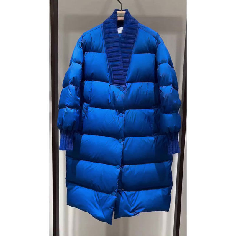 设计师蓝色鸭绒羽绒服女