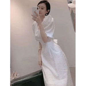 白色轻熟风连衣裙女中长款v领收腰显瘦气质法式裙子