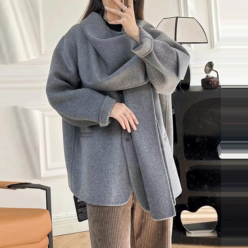 设计款围巾领斗篷通勤女