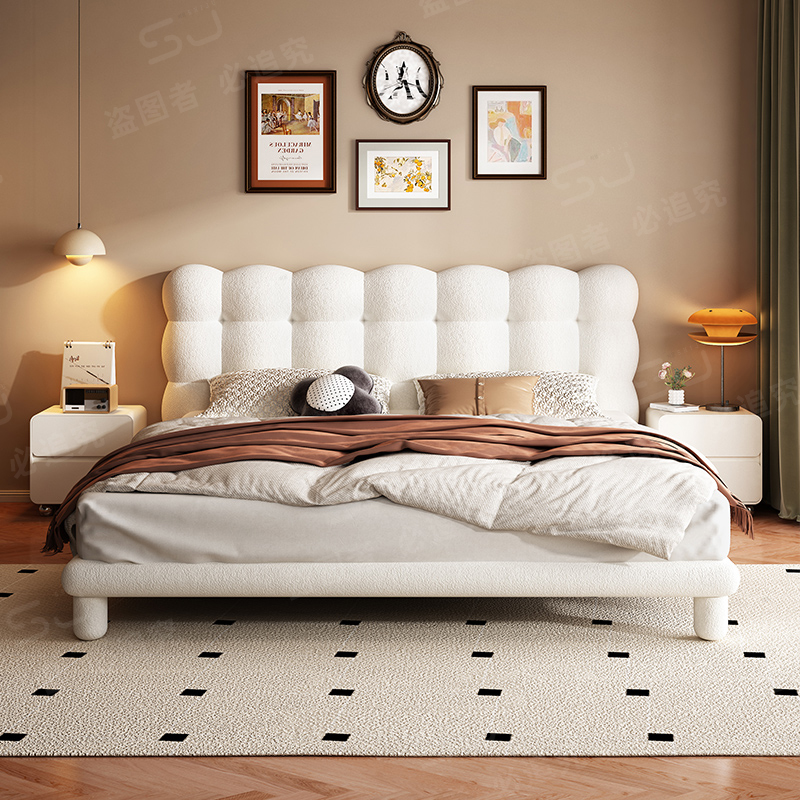 软包羊羔绒实木床婚床中古风双人