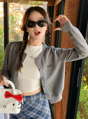 灰色开衫女2025新款针织外套秋季短款外搭上衣早秋韩系穿搭薄款