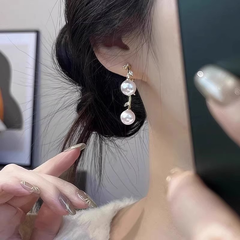 黑糖铜合金仿珍珠耳饰法式复古设计感珠珠后挂式百搭耳钉耳环饰品