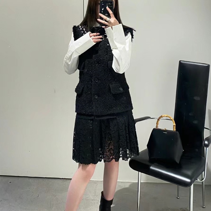 2023新款观星小香风钻饰无袖粗毛呢蕾丝拼接百褶裙连衣裙Marchen