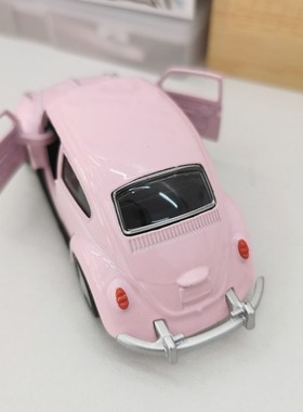 Young girl heart room pink vintage car furnishing articles