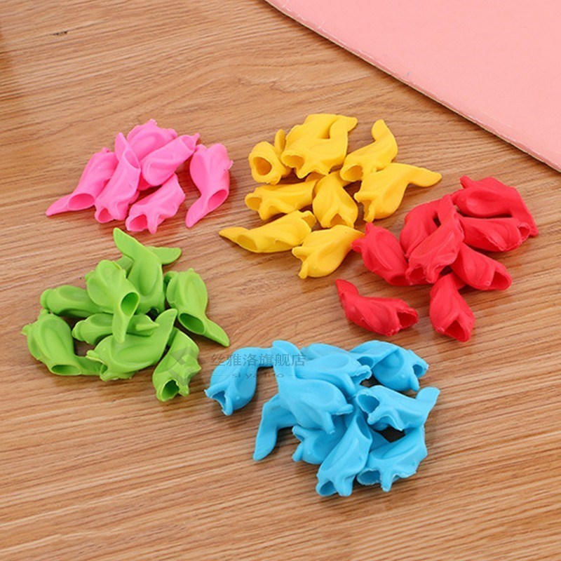 1Pcs 5Pcs Pencil Grip Pen Holder Kids Beginner Writing Learn