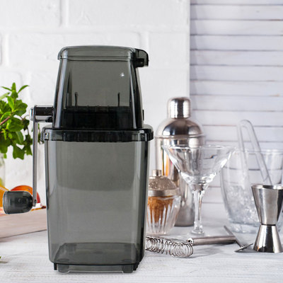 Portable Manual Ice Crusher Shape Hand Crank Manual Ice