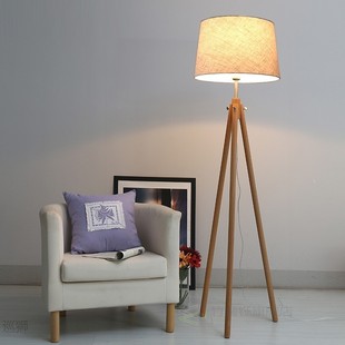Modern Nordic Tripot Floor Lamps Wood Fabric Lampshade Tripo