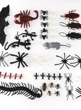 44pcs Simulation Plastic Funny Bat Bugs Fake Spiders