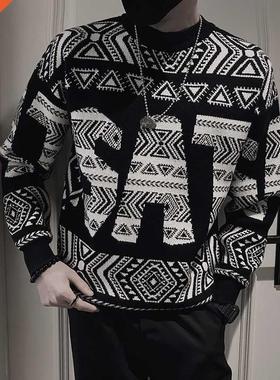 Letter Jacquard Men's Knitted Sweater Round Neck Lon