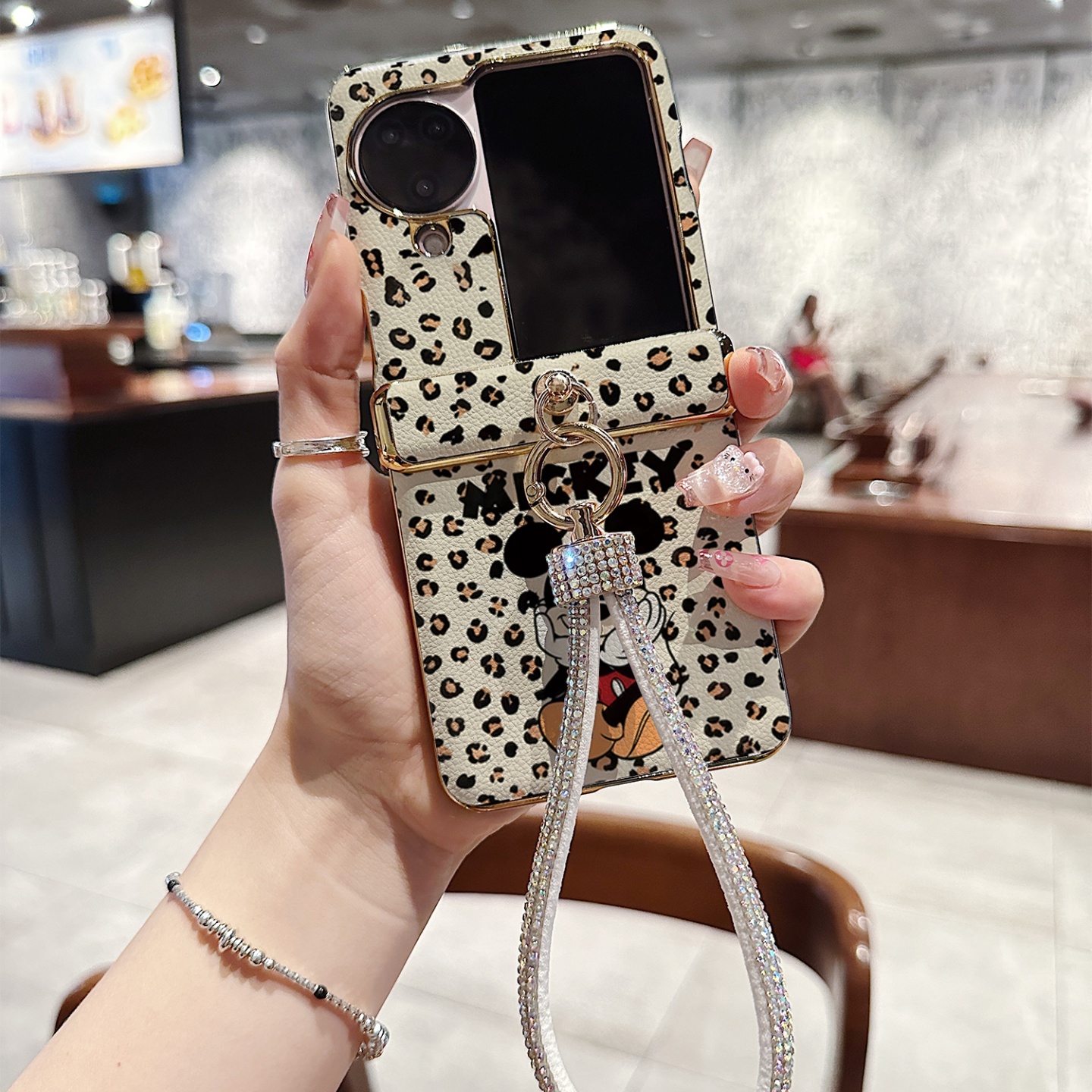 个性豹纹米奇皮纹折叠屏手机壳