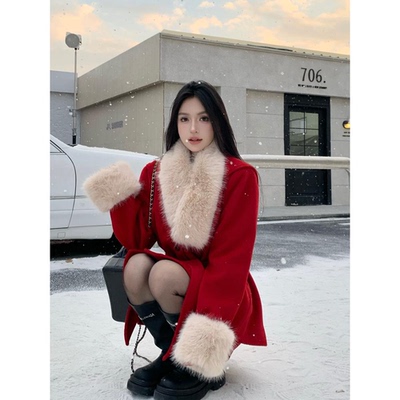 圣诞新年套装红色毛呢外套女秋冬款夹棉保暖毛领大衣斗篷年会战袍