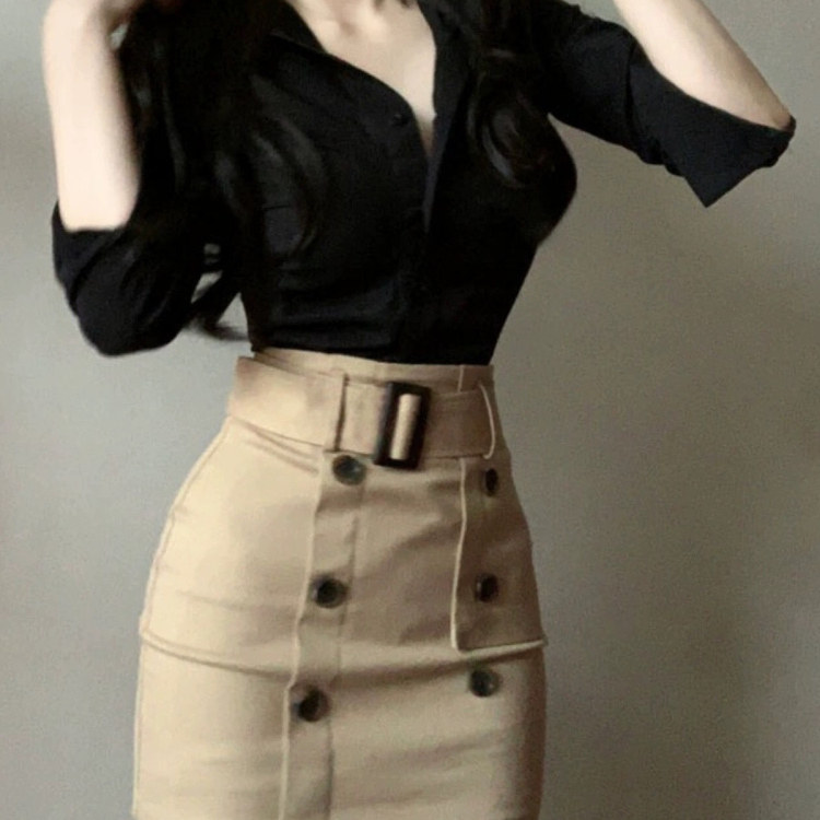 辣妹纯欲JK收腰衬衫女修身衬衣白色长袖设计感纽扣半身包臀裙套装