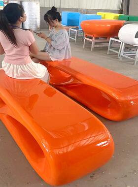 日场玻璃钢ZGY-018休闲座椅户外公公共休息区坐凳字园创意造商型