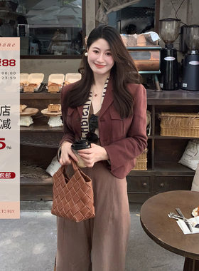 两色收腰短款气质西服外套
