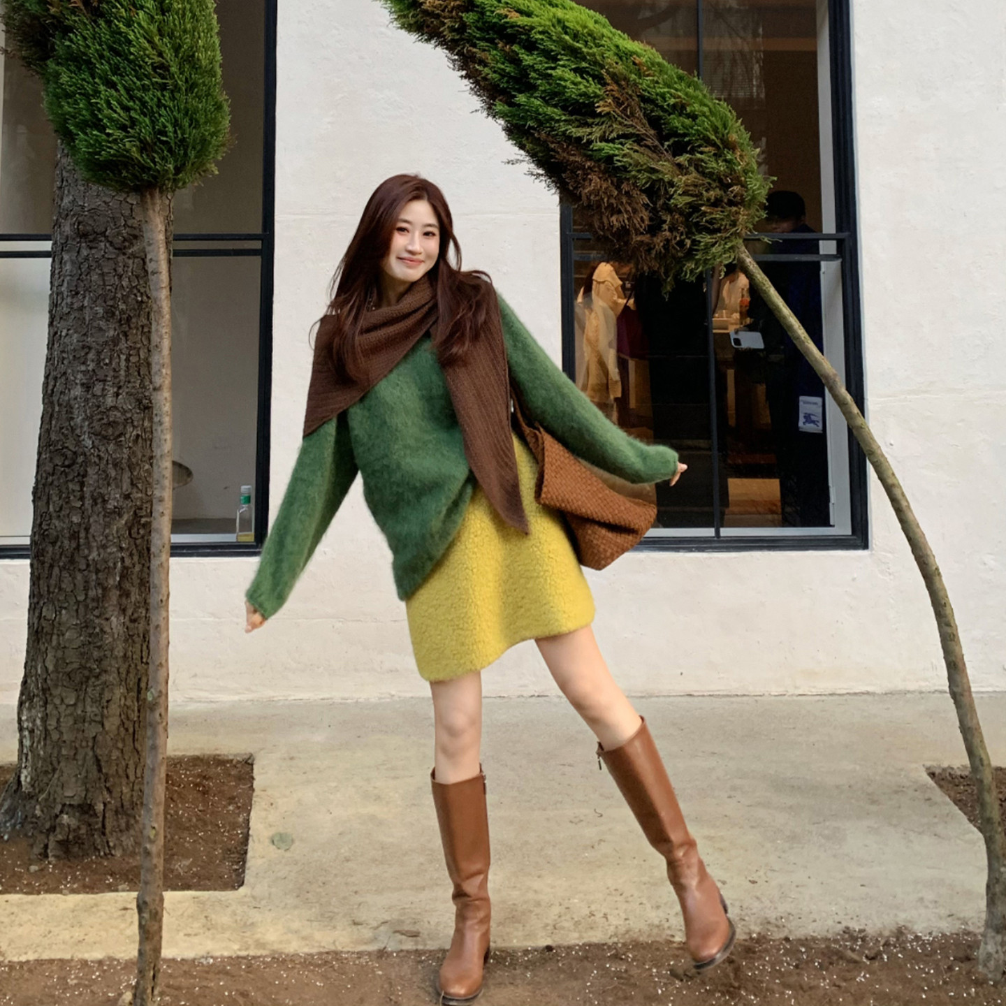 节日氛围羊毛拉毛毛衣