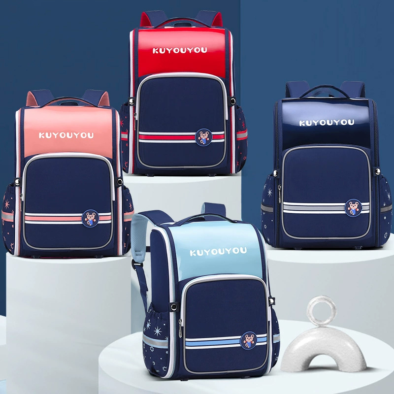 儿童书包小学生背包超轻减负