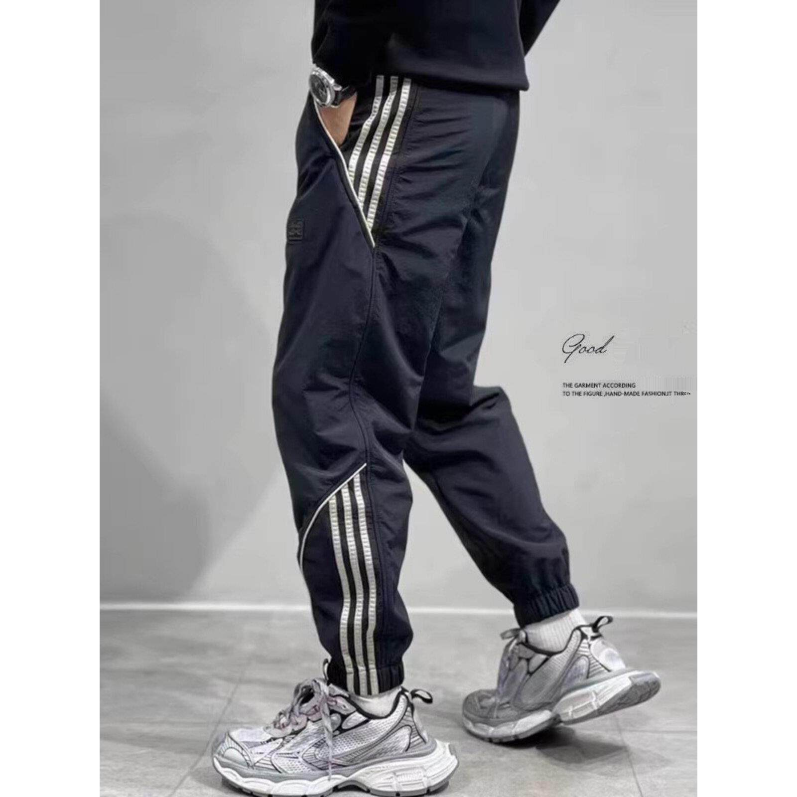 潮牌休闲运动裤男士春秋冬季2025新款大码宽松加绒加厚休闲裤男款