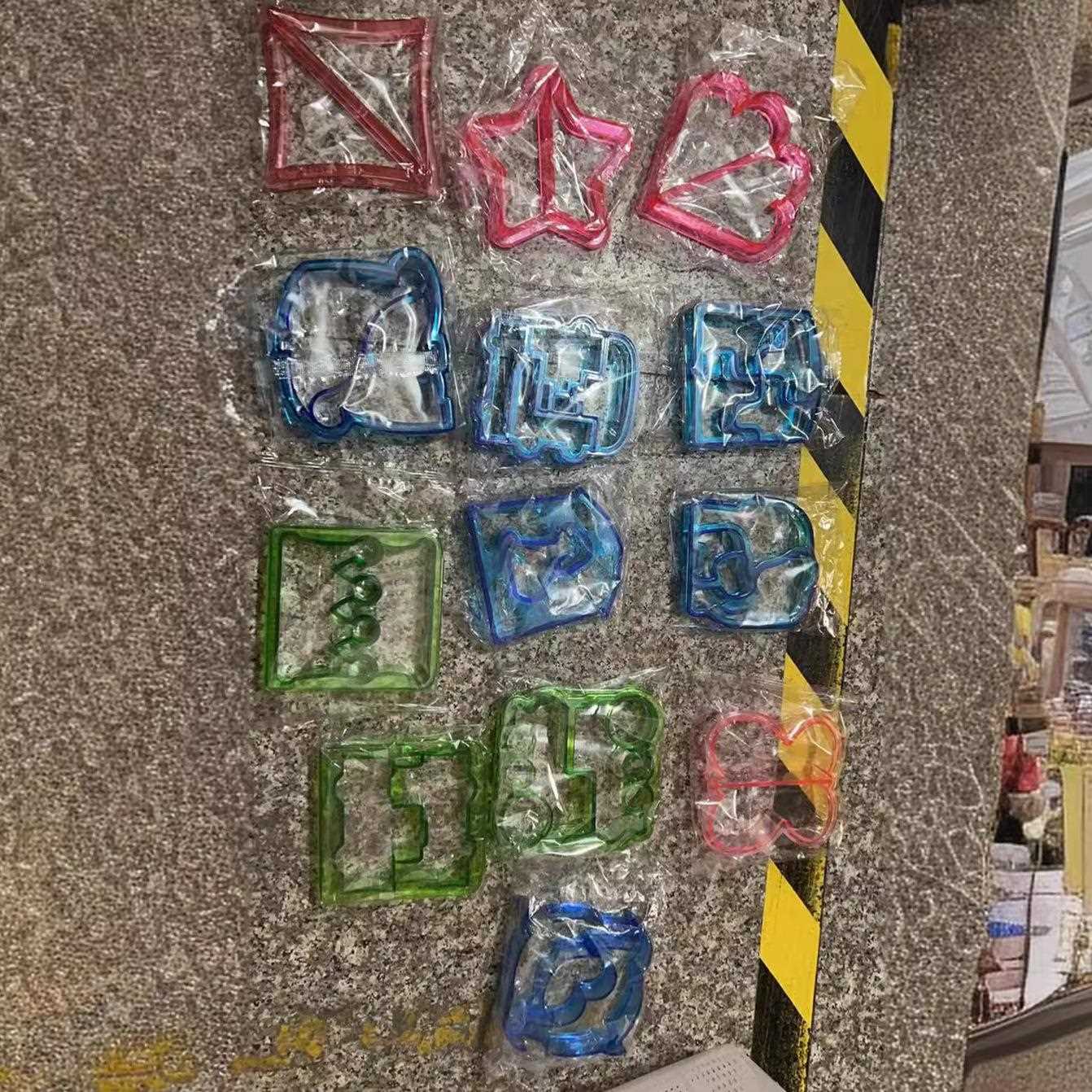 厨房烘焙工具汽车皇冠货车模具大象恐龙塑料切模