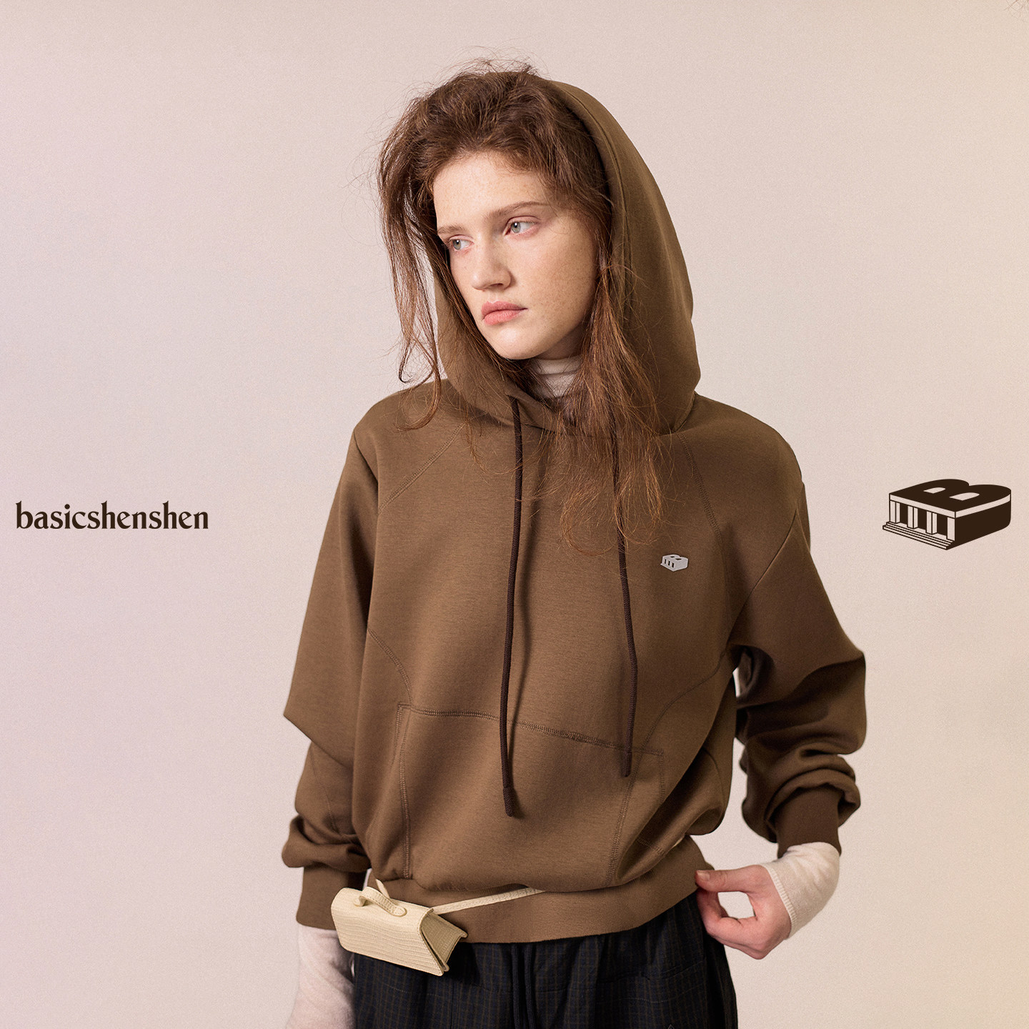 basicshenshen连帽卫衣短裙套装图片