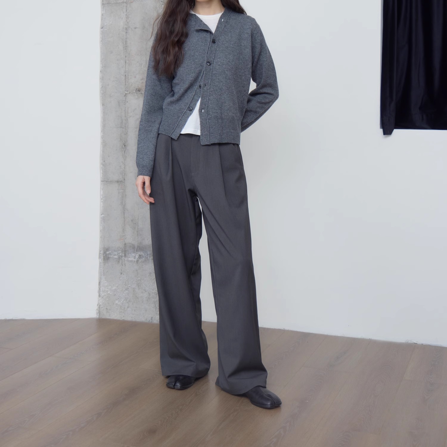Tonō 简约坠感羊毛西装面料休闲裤|Tonolab