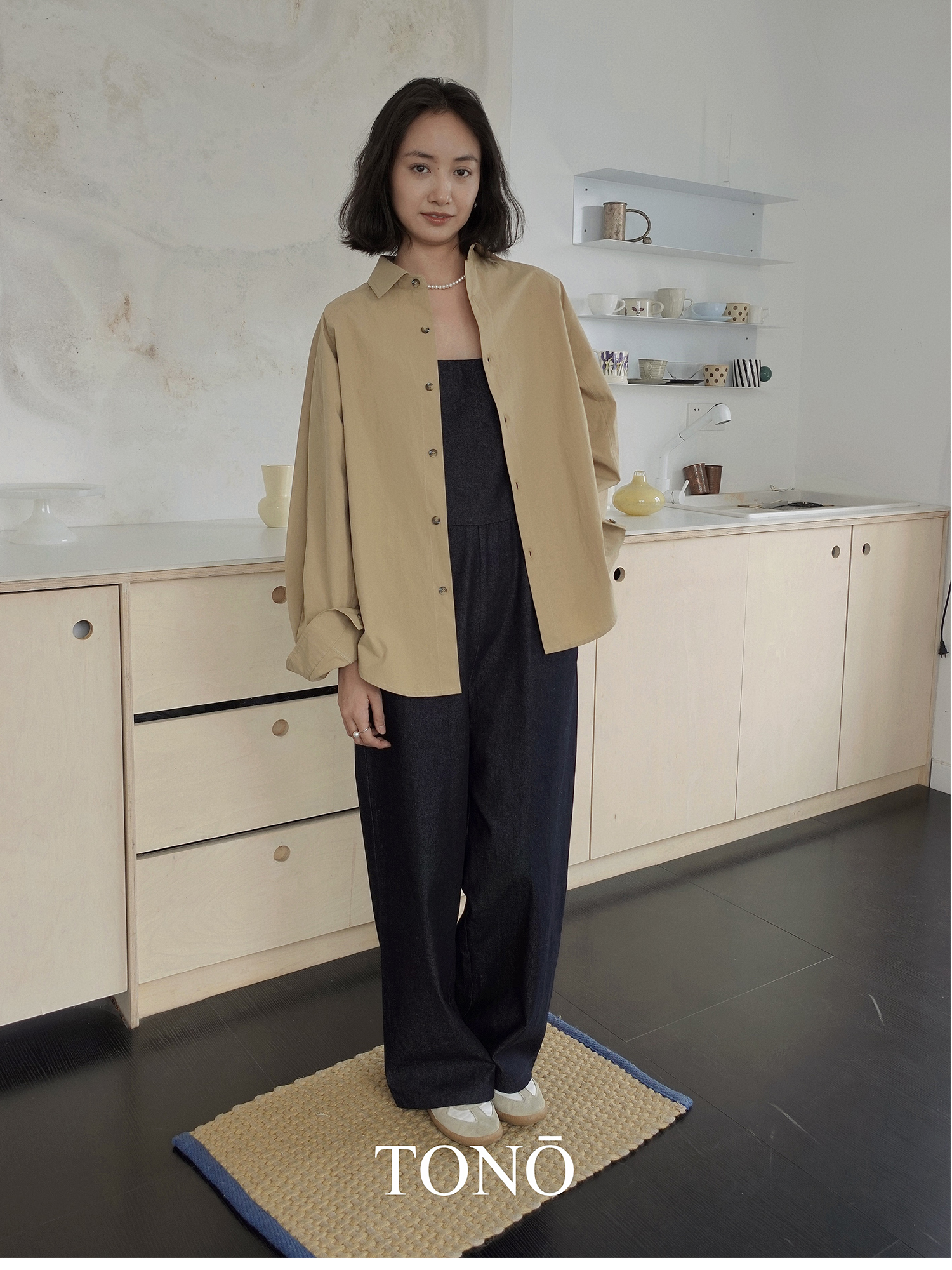 Tonolab｜Tonō 卡其色点彩纽扣宽松落肩长袖衬衣外套