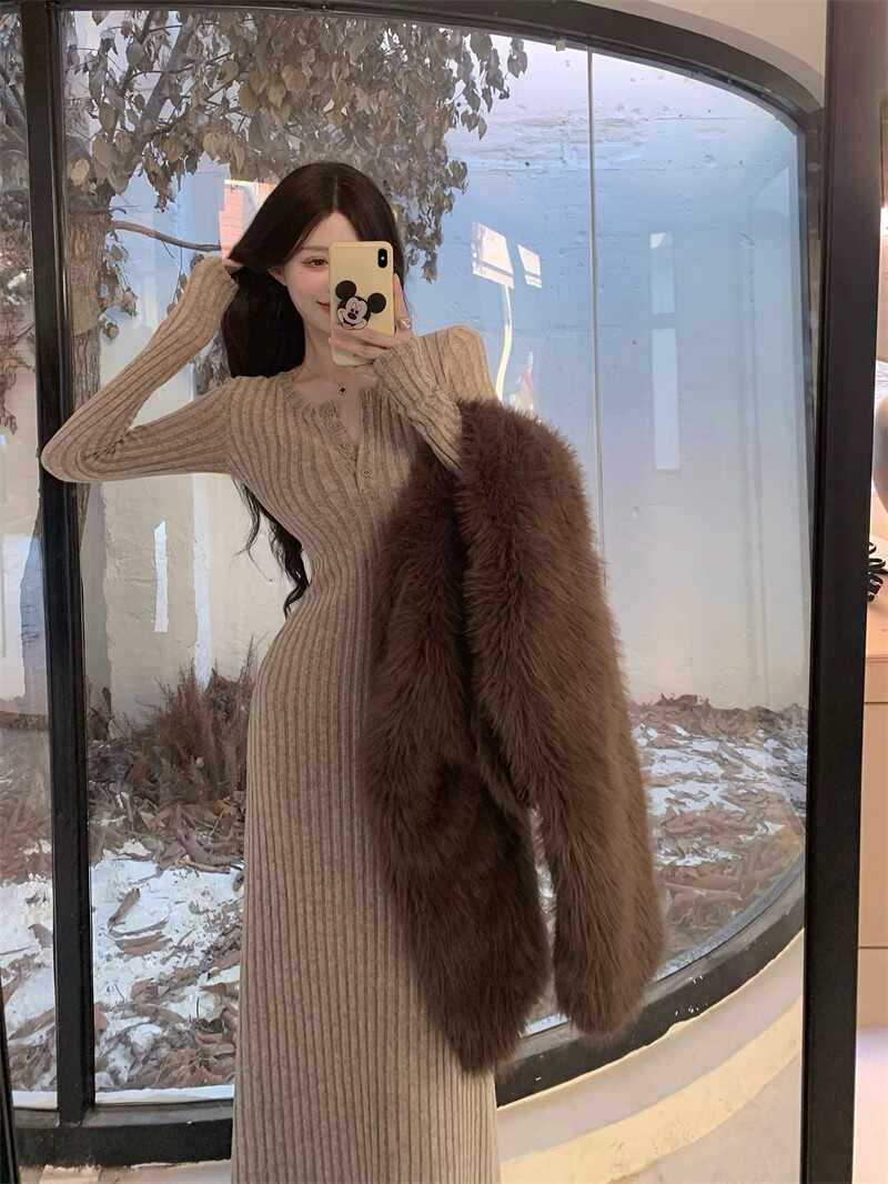 卡其色内搭长袖连衣裙女装秋冬