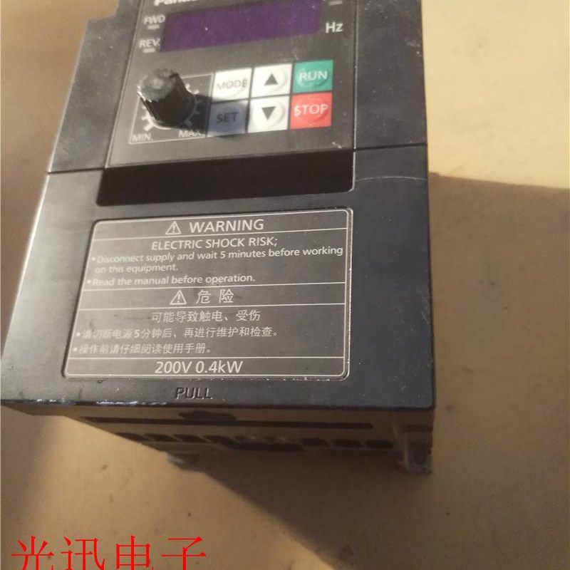变频器 VF200 0.4KW 220V AVF200-0042 质量现货实物