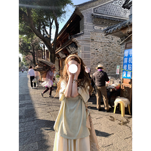 LIL CHER慵懒随性 宽松落肩基础百搭短袖 简约仿麻肌理慵懒T春夏季