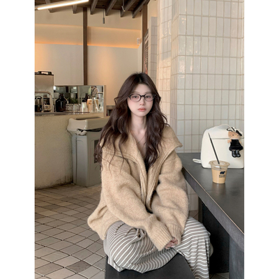 高克重羊毛针织连帽毛衣外套慵懒