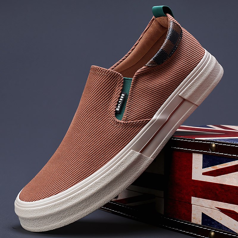 正版中国风爆款秋季休闲布鞋男套脚百搭透气潮男鞋青年轻便薄板鞋