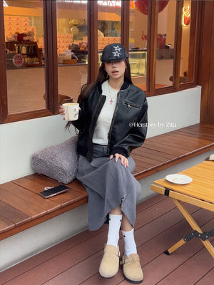 Herstory 【Bella街拍感】美式复古辣妹擦色短款皮衣机车做旧外套