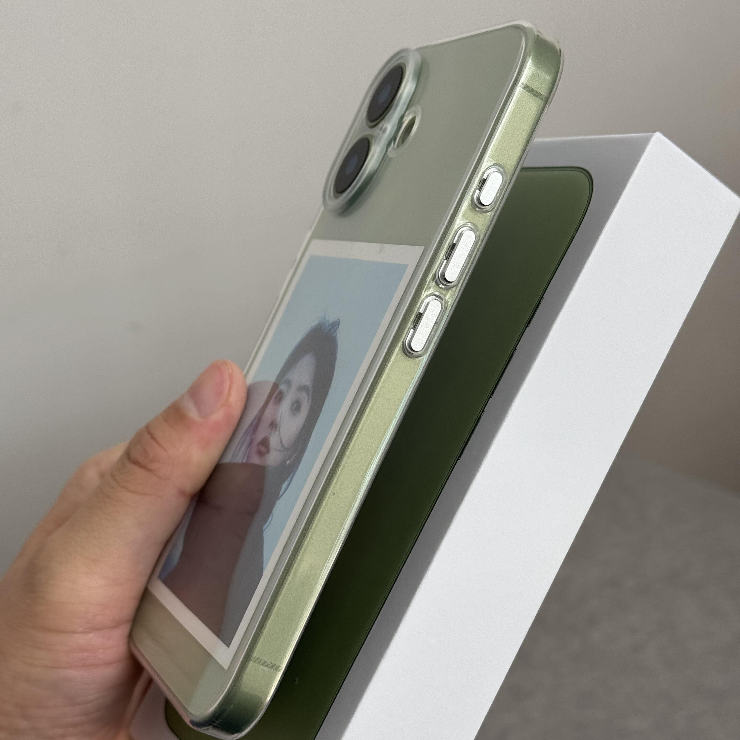 新款透明高级感裸感软壳适用iphone17手机壳17promax磨砂air苹果16pro散热15超薄14plus金属按键13全包2防摔