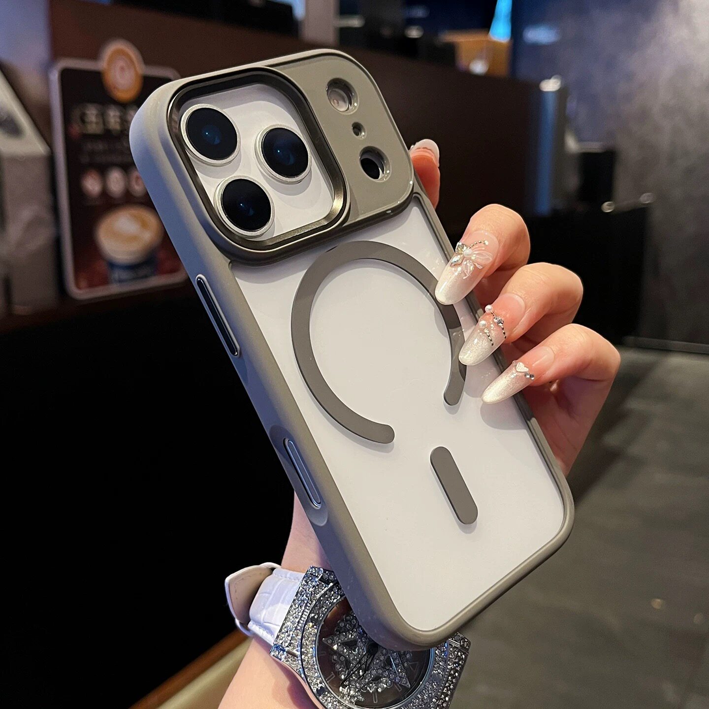 高级感钛灰色金盾磁吸适用苹果17手机壳iphone16promax全包防摔15pro高清透明亚克力14金属镜框13硬背软边12
