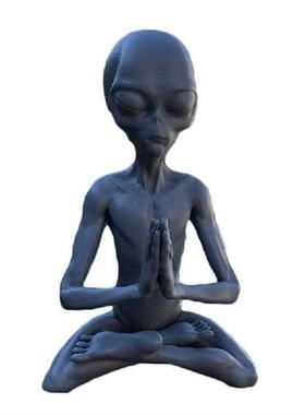 Meditative Alien Resin Ornament UFO Indoor And Outdoor Decor