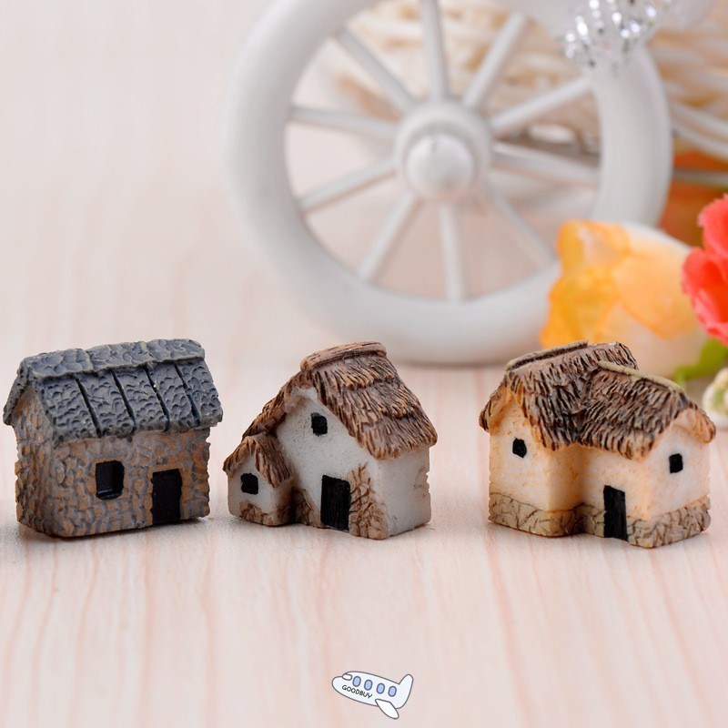 2/4 Pcs House Miniature Figurine Fairy Garden Accessory Home