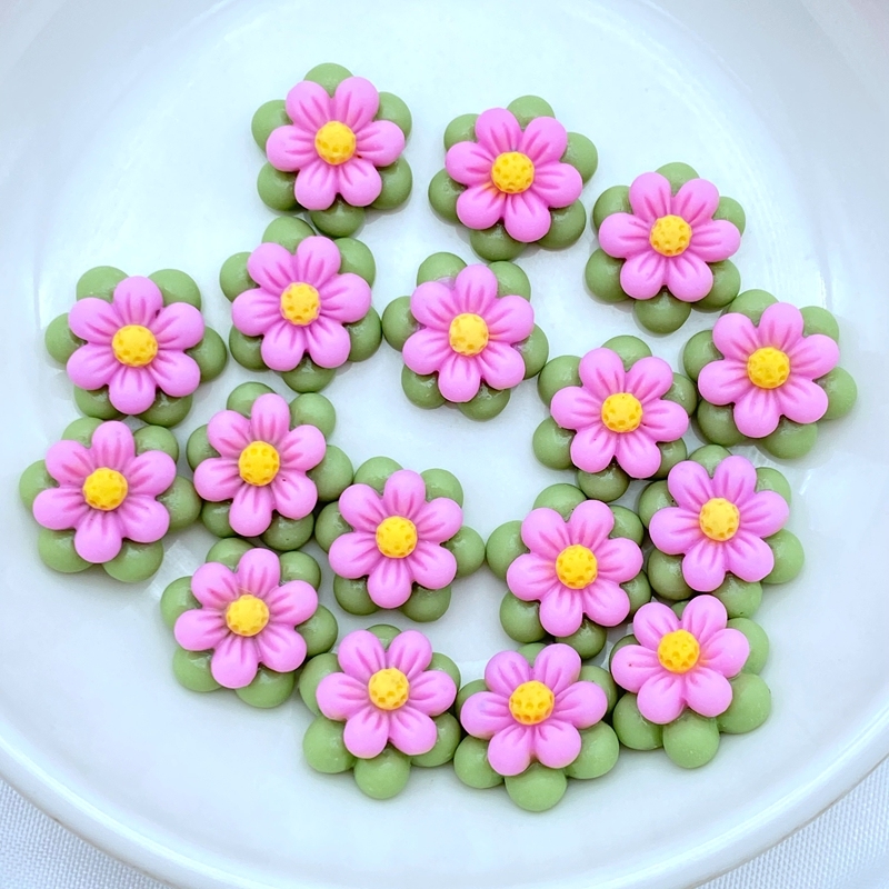 30Pcs New 13mm Resin Lovely Mini Flower Flat Back Cabochons