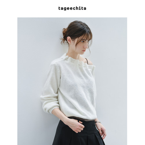 TAGEECHITA 朦胧绒感宽松抽褶一字领斜露肩毛衣针织上衣女