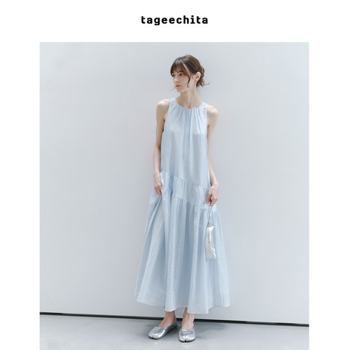 TAGEECHITA 醋酸面料 艺术感微皱肌理后背绑带挂脖无袖吊带连衣裙
